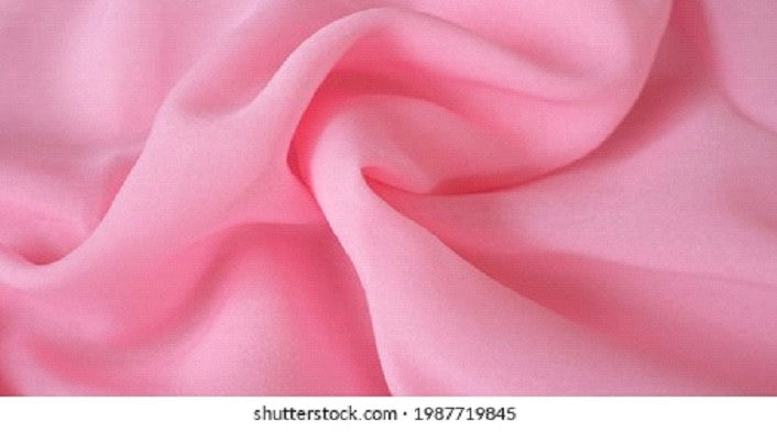 How to cut chiffon fabric straight